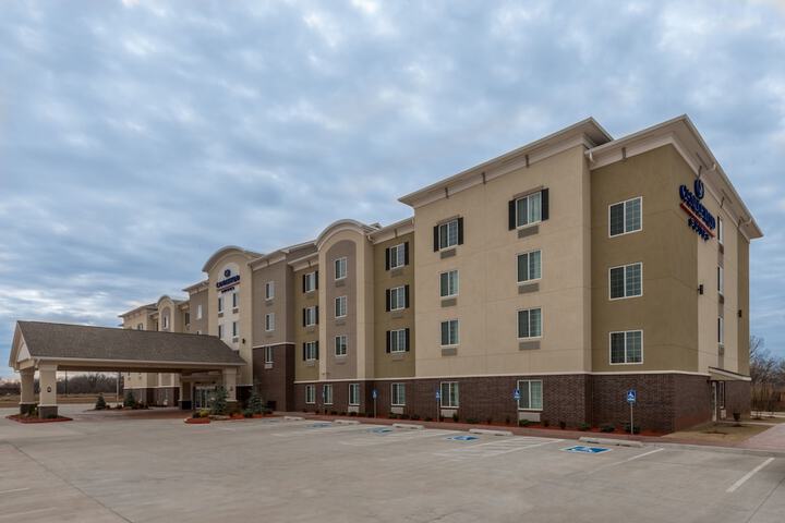 Hotel 2 of 35