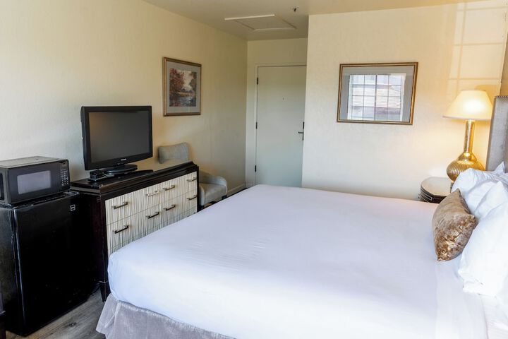 Room 19 of 46