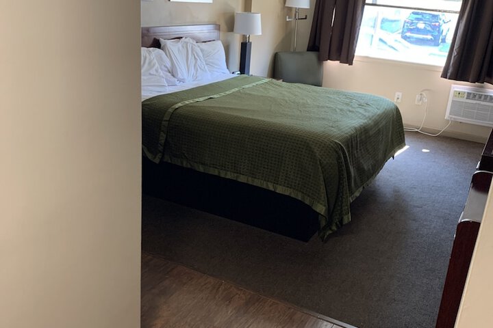 Room 22 of 54