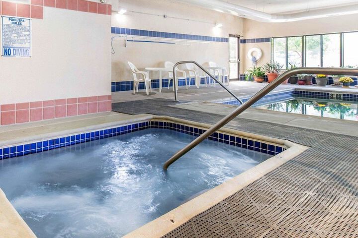 Pool 4 of 41