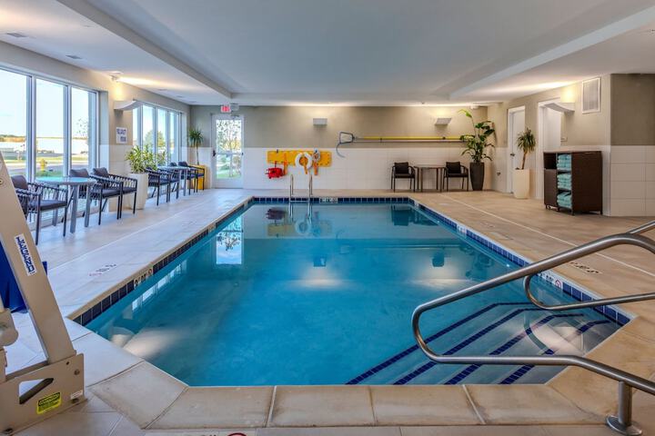 Pool 2 of 18