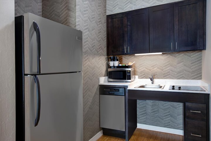 Homewood Suites by Hilton Chicago-Lincolnshire