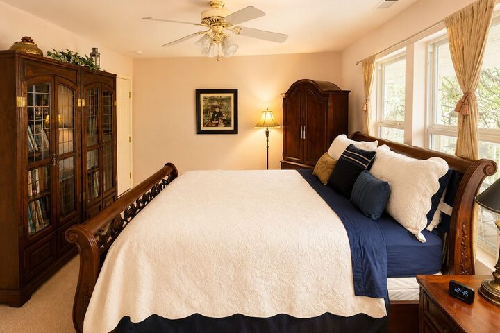 Glen Morey Country House B & B Inn