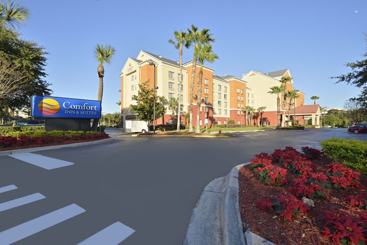 Hotel 2 of 53
