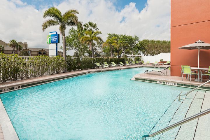 Pool 7 of 47