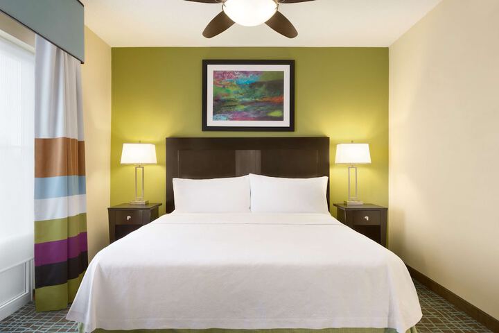 Room 18 of 43