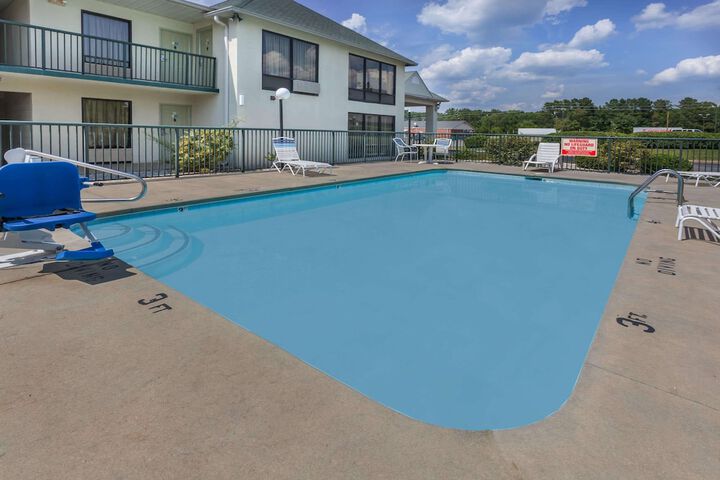 Pool 5 of 14