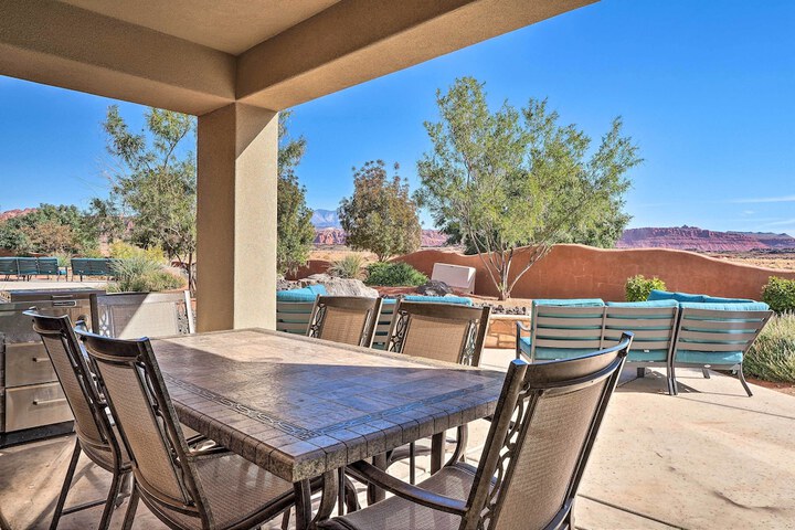 Utah Home w / Pool & Hot Tub Access Mtn Views!