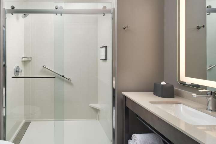 Hyatt House Schenectady / Mohawk Harbor