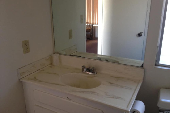 Room 4 of 19