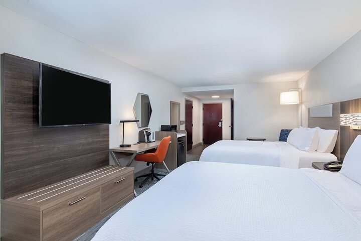 Room 20 of 33