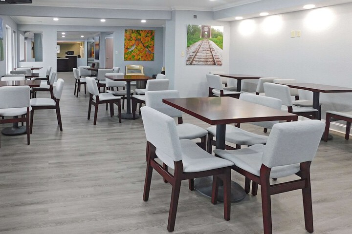 Quality Inn Colchester - Burlington