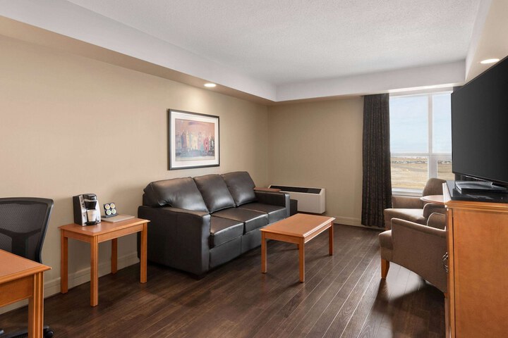 Royal Hotel Edmonton Airport Trademark Collection by Wyndham