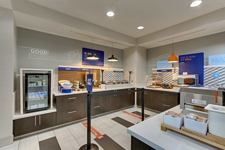 Holiday Inn Express Hotel & Suites Weatherford by IHG