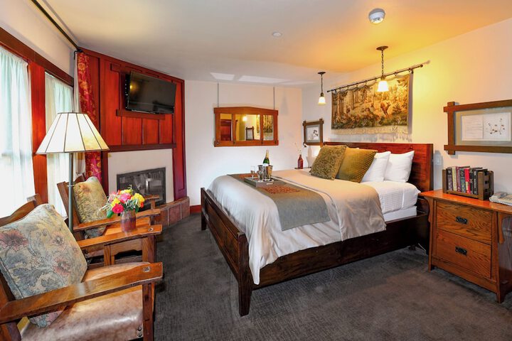 Room 13 of 69