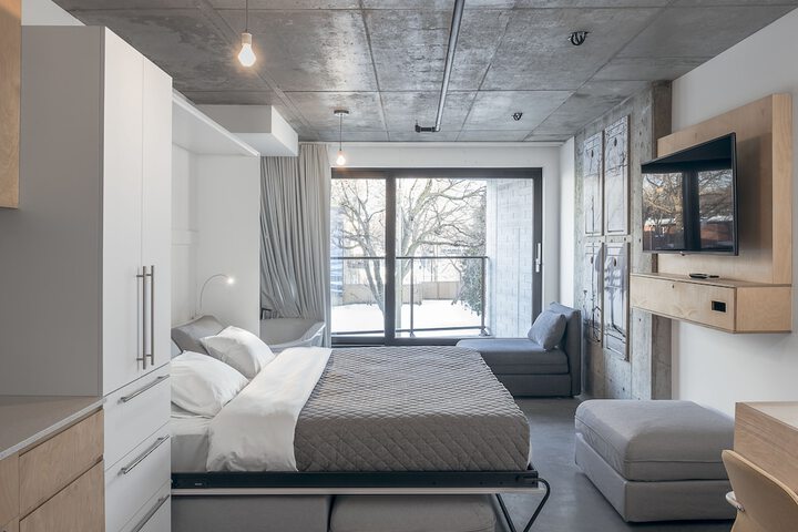 Room 58 of 91