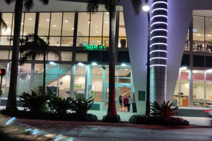 Hotel 5 of 278