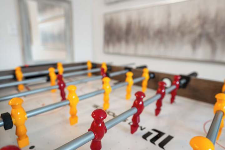 Luxurious Apartments - Pool Gym Bikes