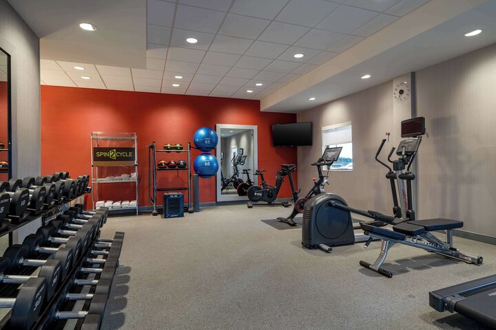 Home2 Suites by Hilton Fredericksburg South