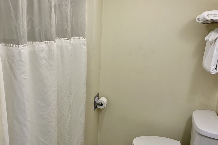 Beacon Inn and Suites