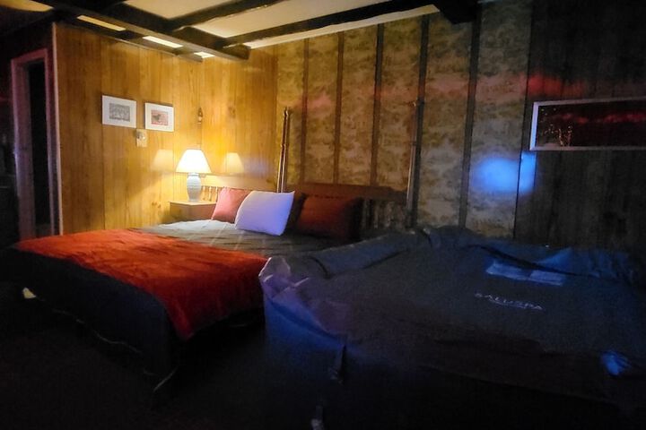 Hotel Interior 50 of 118