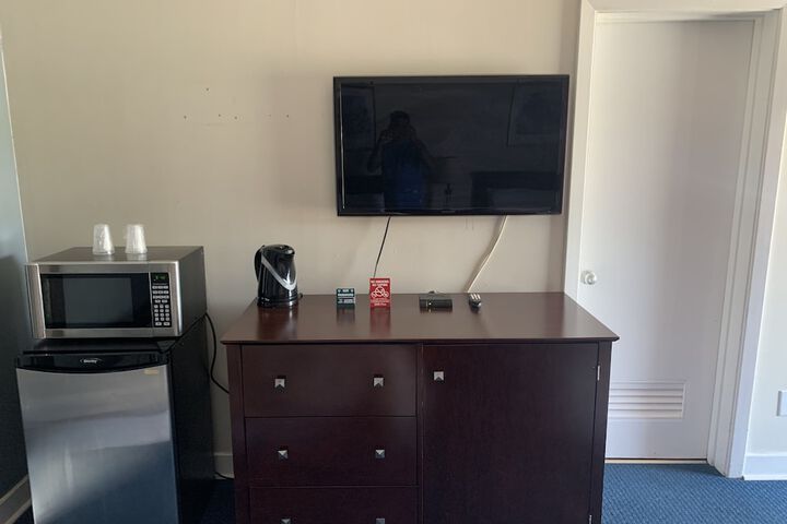 Room 42 of 45