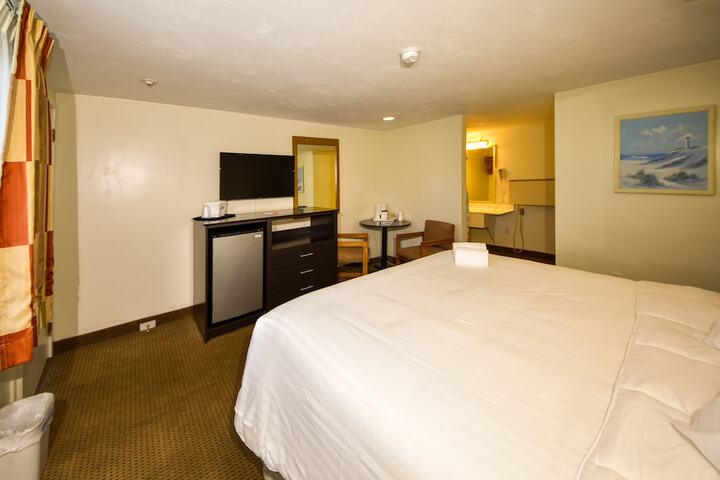 Room 62 of 69