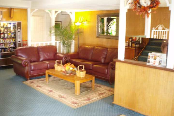Hotel Interior 11 of 24