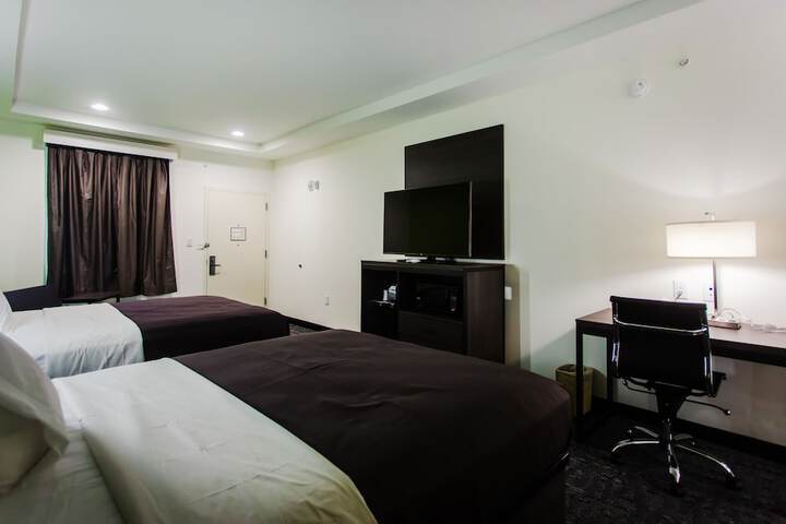 Room 21 of 69