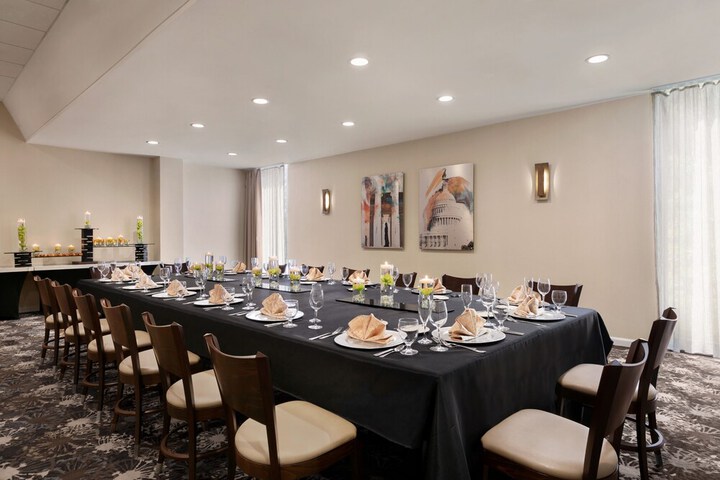Crowne Plaza Crystal City-Washington D.C. by IHG