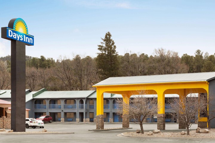 Hotel 3 of 44
