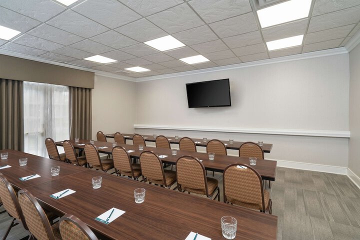 Homewood Suites by Hilton Lafayette Rossville Exit