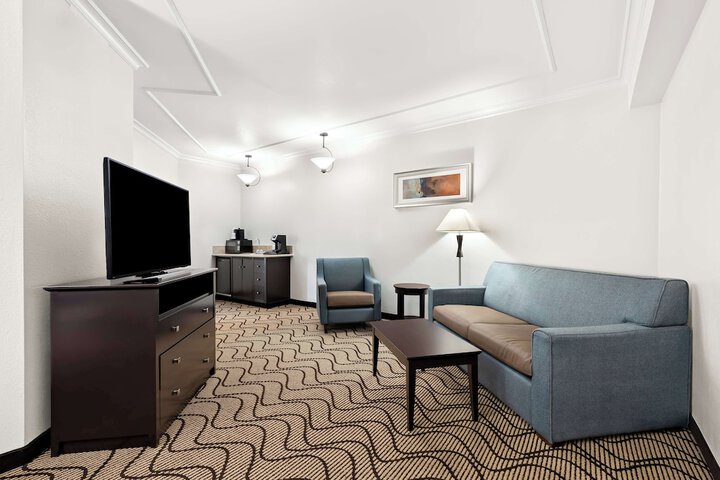 Best Western Plus Irvine Spectrum Hotel