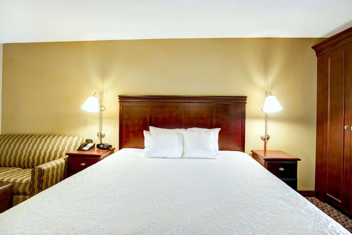 Room 15 of 39