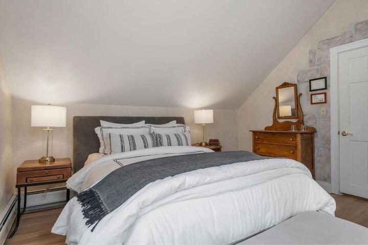 Red Clover Inn