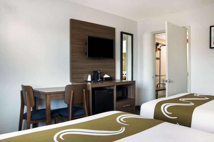 Room 35 of 56
