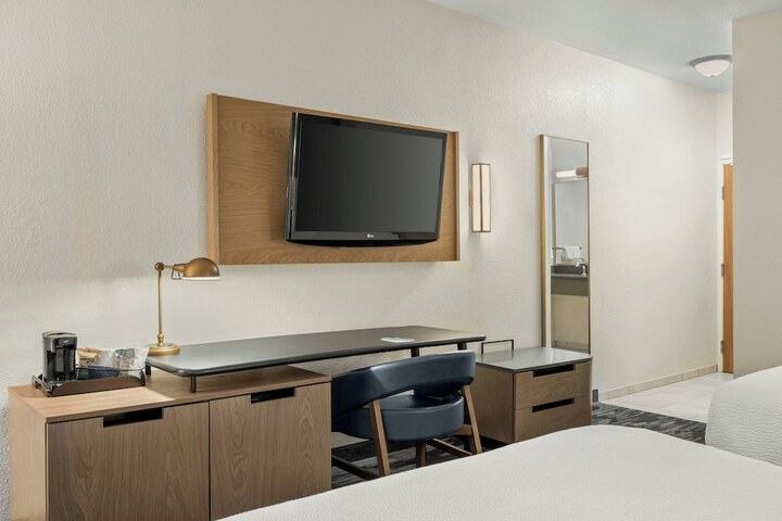 Fairfield by Marriott Mt. Pleasant