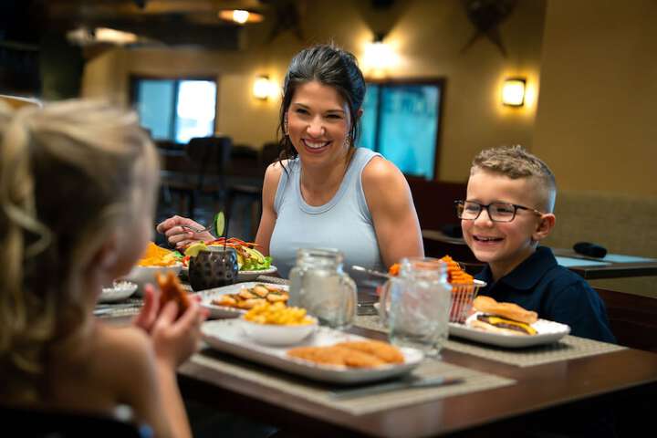 Timber Ridge Lodge and Waterpark