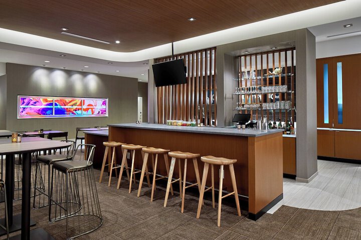 Hotel Interior 10 of 31