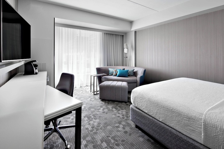Room 21 of 36