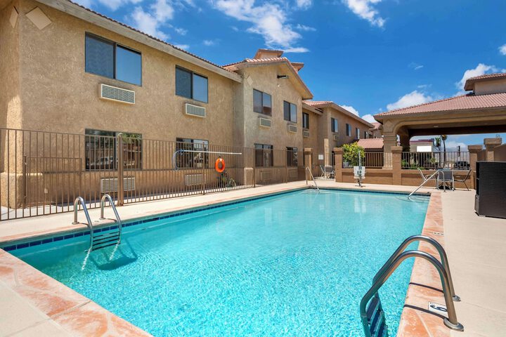 Pool 4 of 31