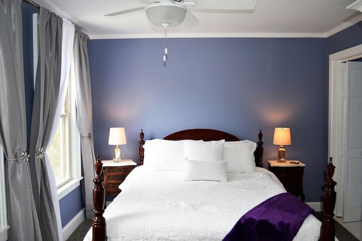Room 14 of 42