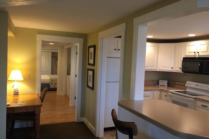 Glen Cove Inn & Suites