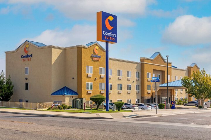 Hotel 3 of 54