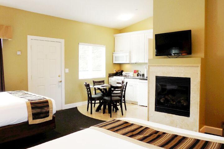 Room 43 of 72