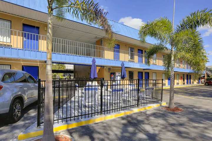 Hotel 8 of 47