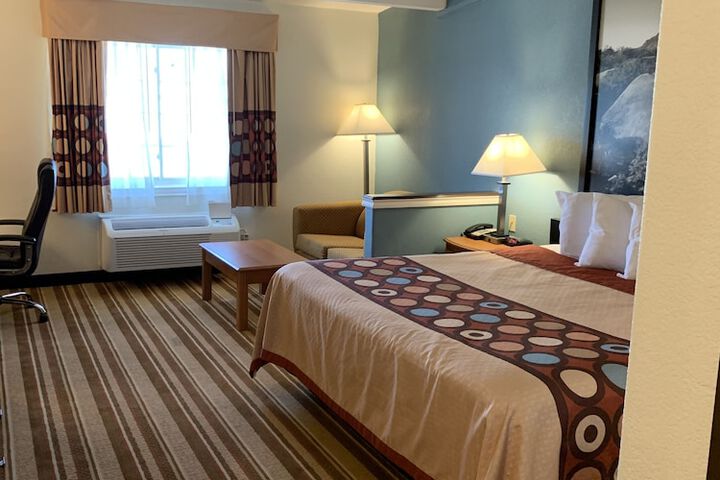 Room 20 of 46
