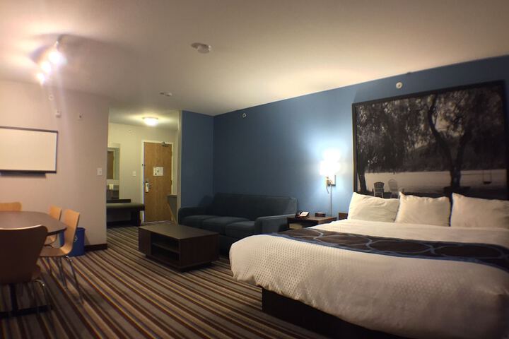Super 8 by Wyndham Fort Frances