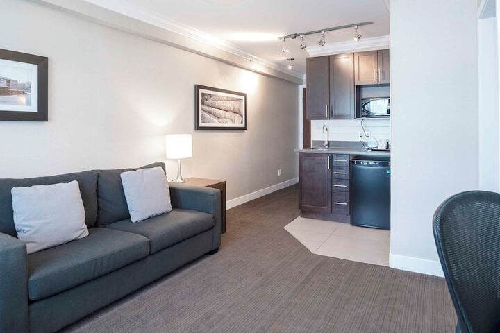 Sandman Signature Prince George Hotel