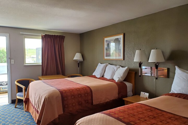 Room 13 of 15